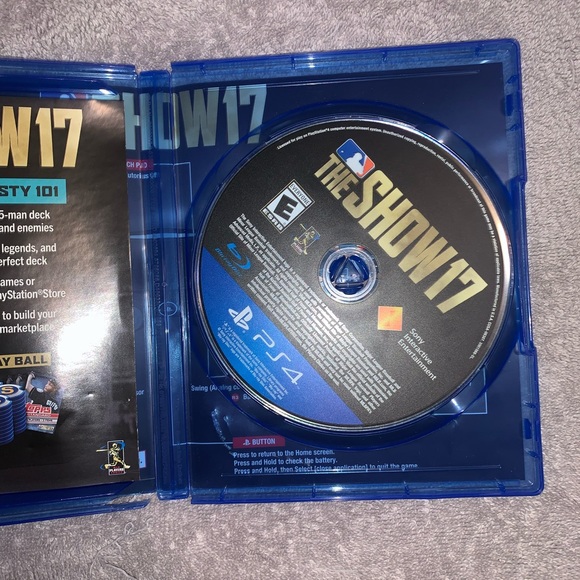 TheShow17 PS4 Game - Picture 2 of 4